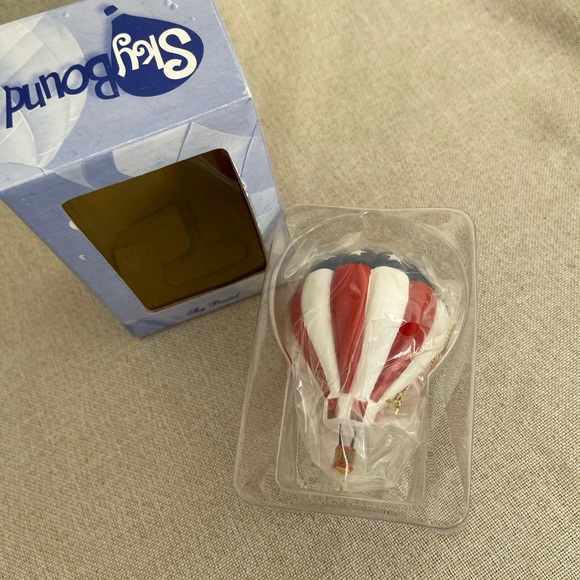 Sky Bound  Hot Air Balloon Ornaments - Picture 6 of 11